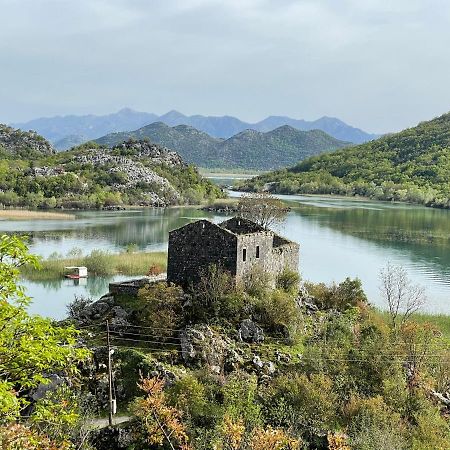 Lake House Puro Villa Dodosi Kültér fotó