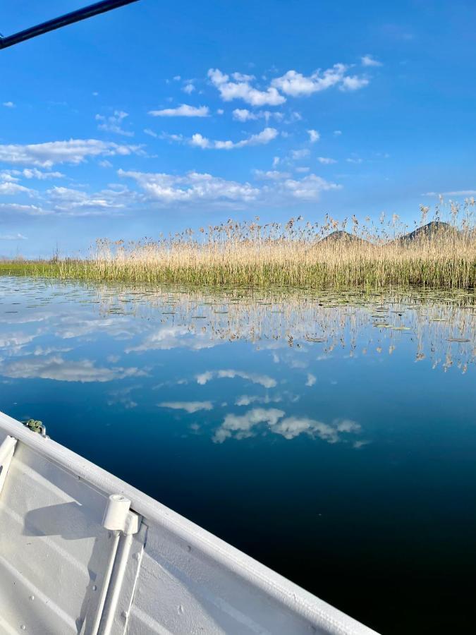 Lake House Puro Villa Dodosi Kültér fotó