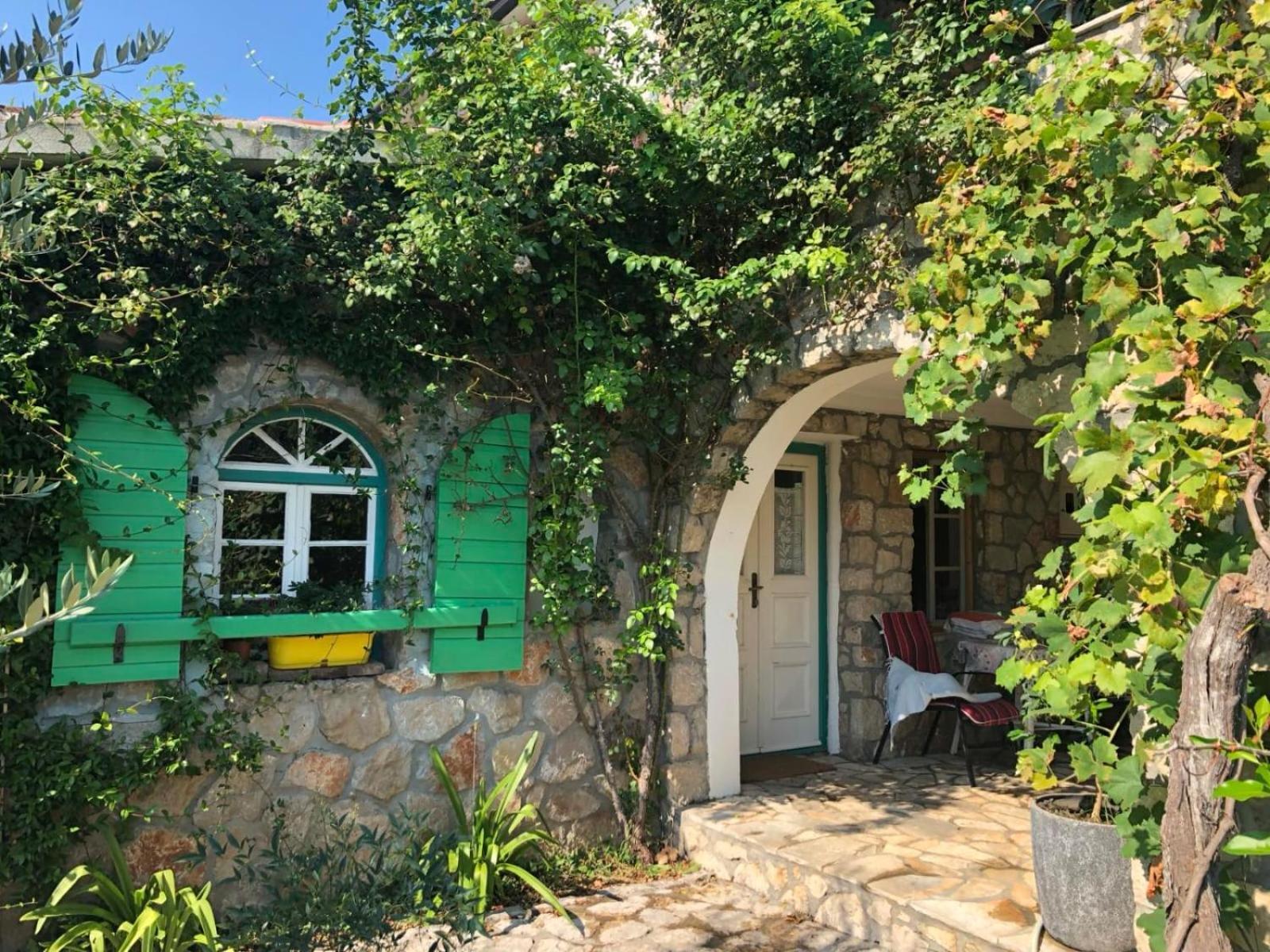 Lake House Puro Dodoši Kültér fotó